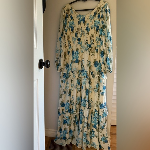 RARE Spell & The Gypsy Collective Rose Garden Gown - Picture 4 of 9